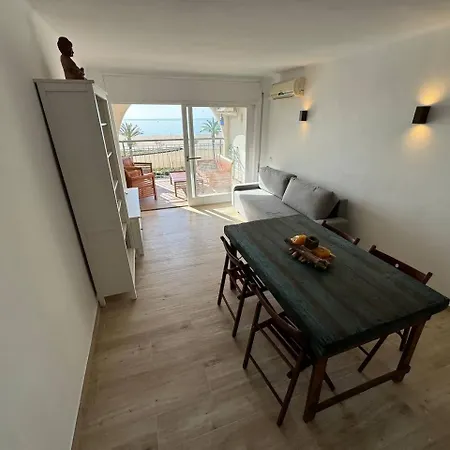 Awaydays En La 4a Planta Vista Mar Appartement Empuriabrava